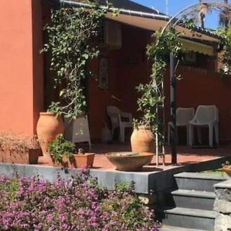 Oblò With Pool - - Taormina Apart-hotel